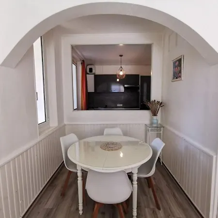 Secret Garden - Plages & Commerces -parking Prive- Wifi Apartamento *
