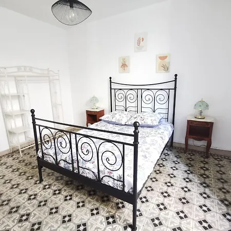 Apartamento Secret Garden - Plages & Commerces -parking Prive- Wifi
