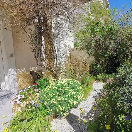Secret Garden - Plages & Commerces -parking Prive- Wifi Apartamento *
